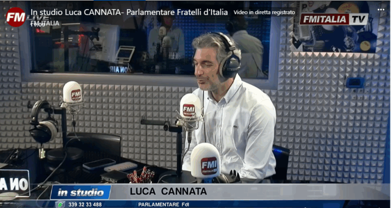 🎙Per chi se la fosse persa: ecco la mia intervista su FM Italia .Strade, scuole, acqua e verità contro i giochi di palazzo.